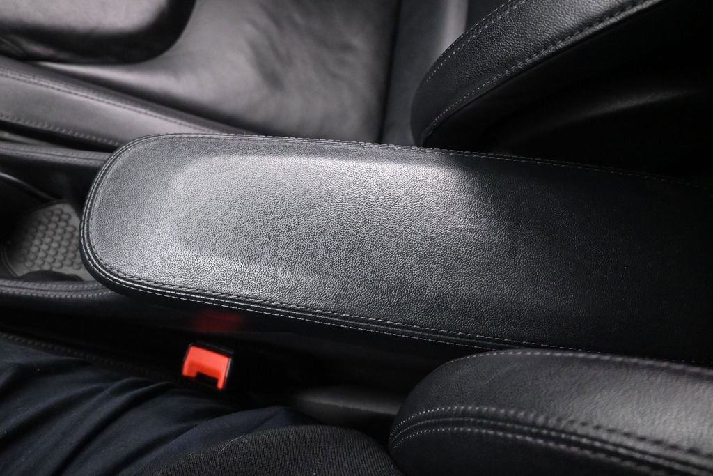 Used 2019 McLaren 570S Spider RWD image 31