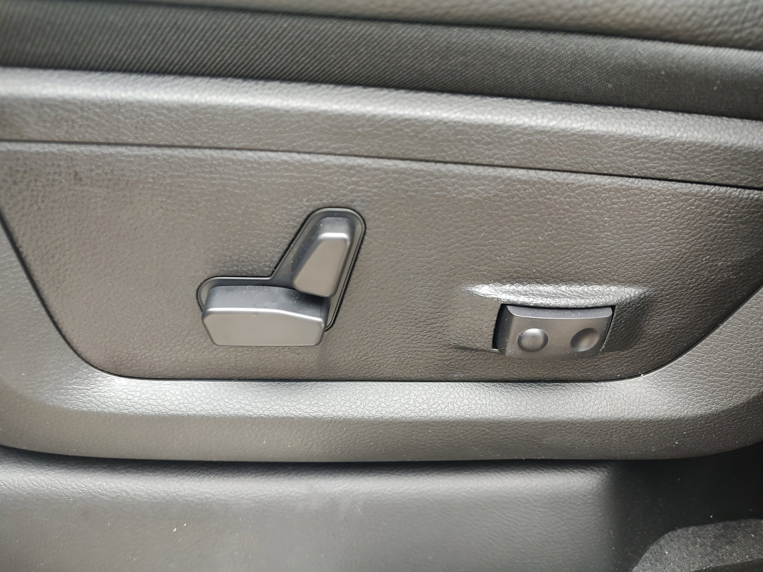 New 2026 RAM 2500 Limited image 28