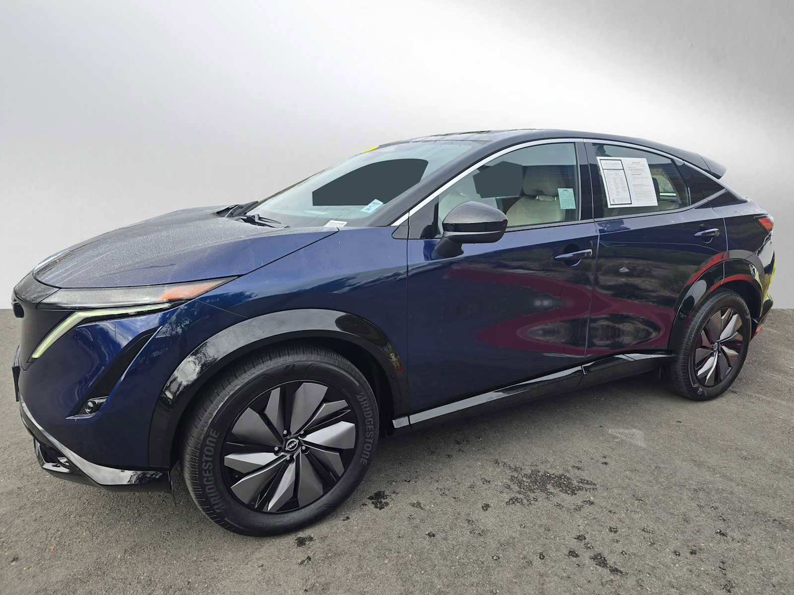 Used 2024 Nissan Ariya FWD image 7