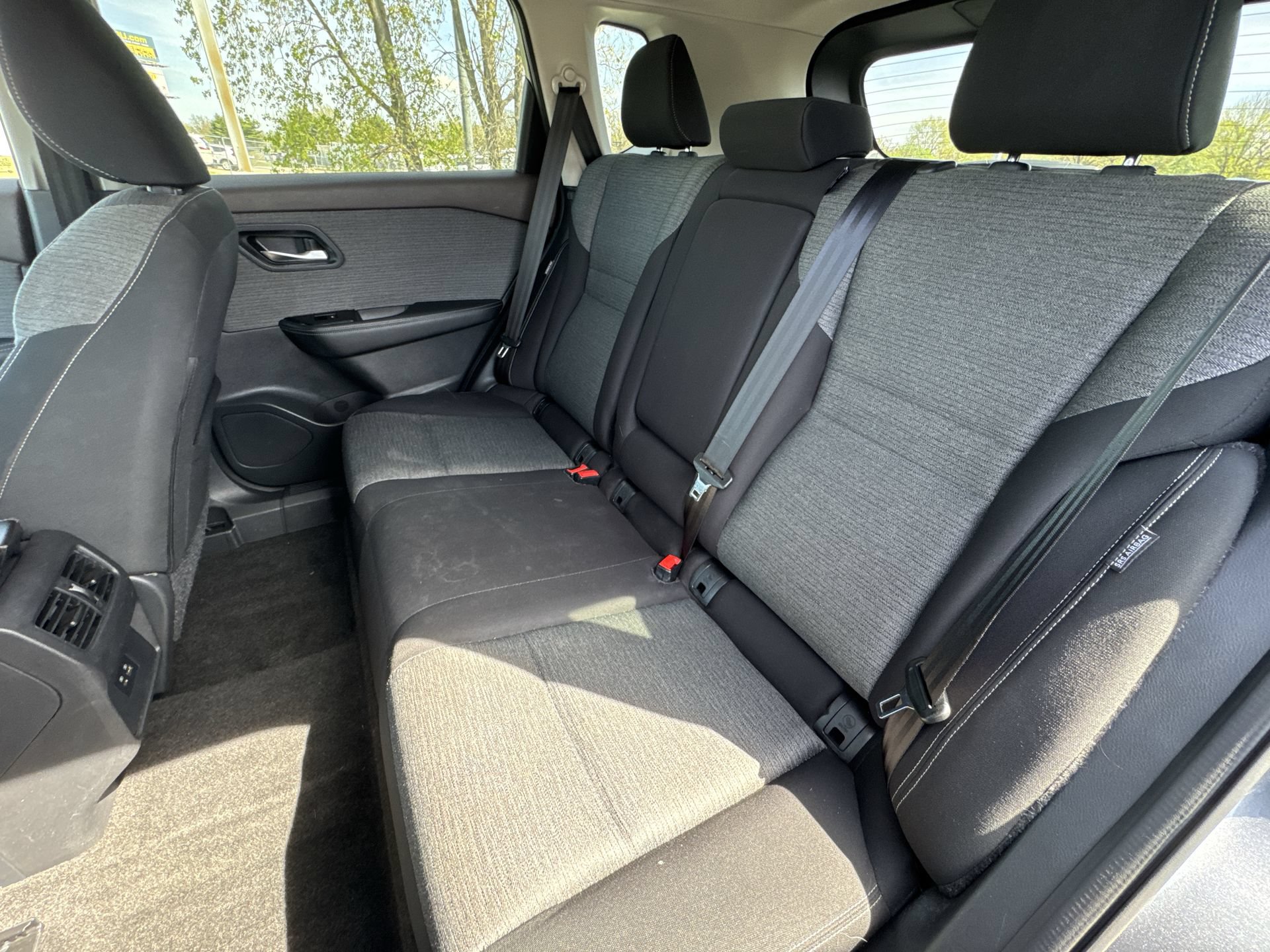 Used 2023 Nissan Rogue SV AWD/4WD image 21