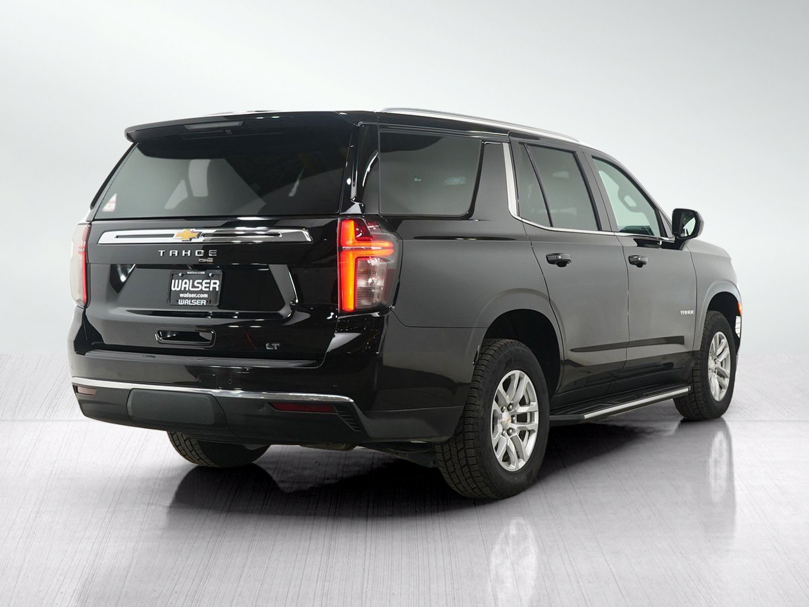Used 2023 Chevrolet Tahoe LT AWD/4WD image 6