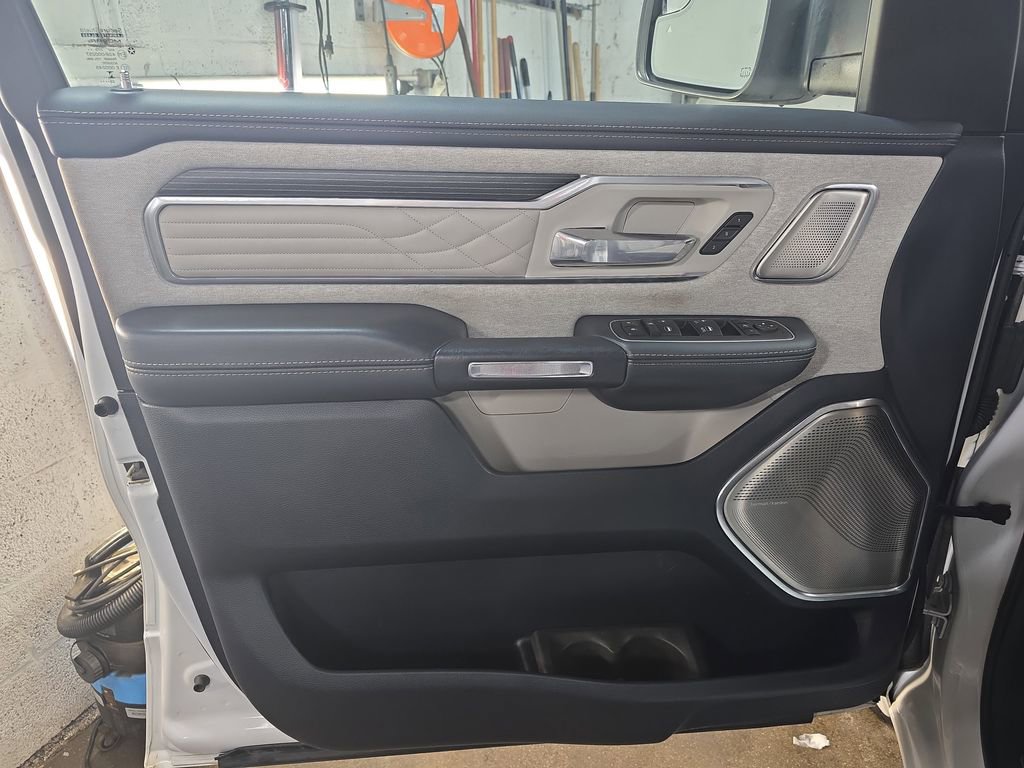 Used 2024 RAM 1500 Limited AWD/4WD image 28