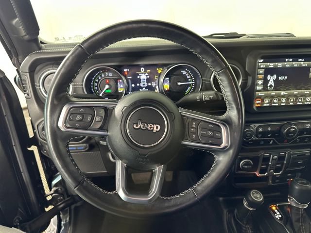 Used 2022 Jeep Wrangler Unlimited Sahara w/ Cold Weather Group image 14