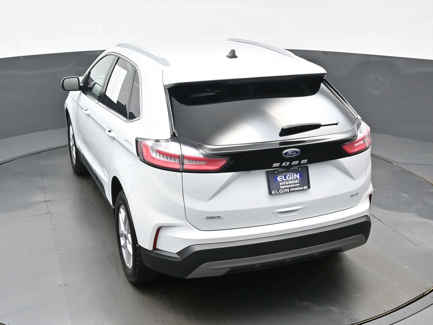 Used 2024 Ford Edge SEL w/ Convenience Package AWD/4WD image 35