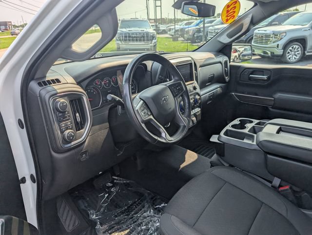 Used 2022 Chevrolet Silverado 1500 RST w/ Z71 Off-Road Package AWD/4WD image 13
