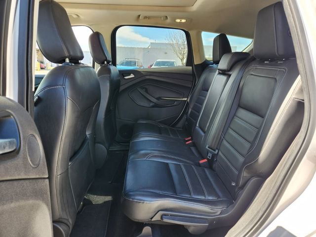 Used 2019 Ford Escape Titanium image 14