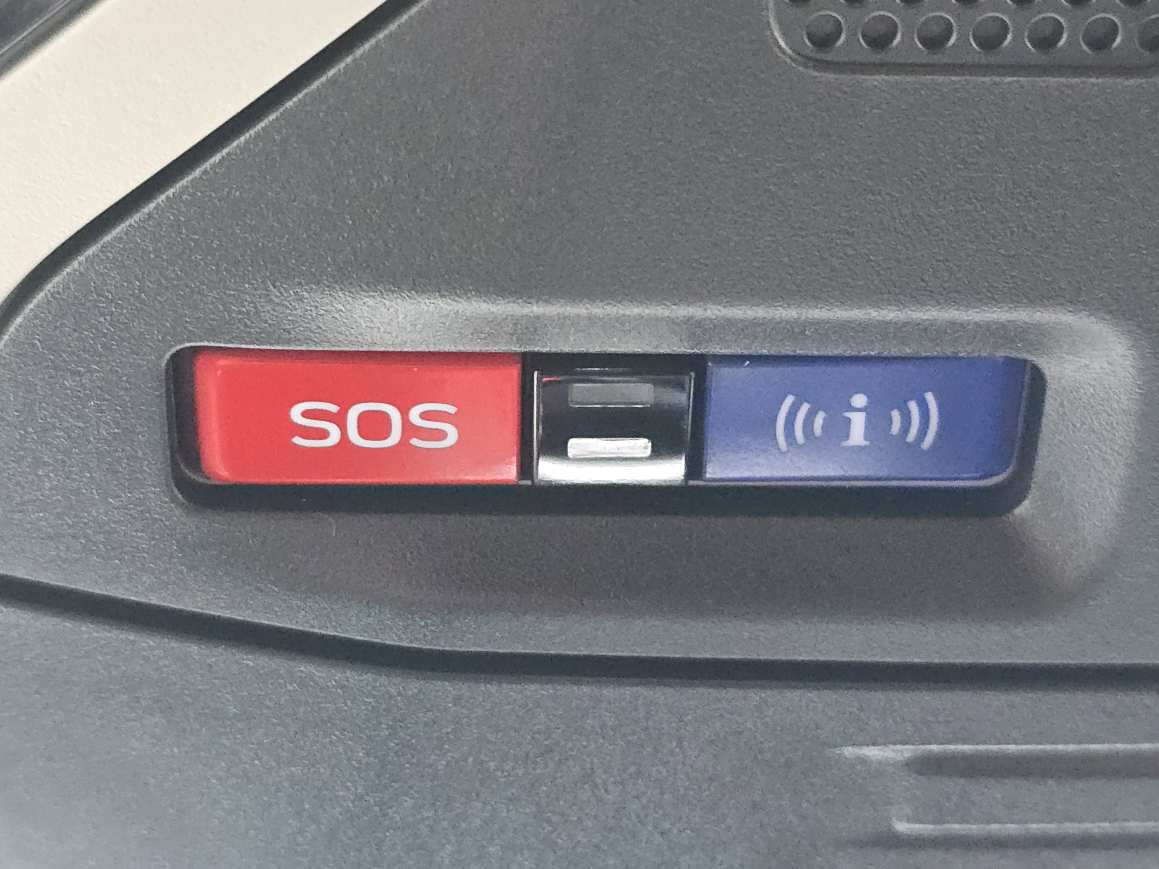 Certified 2025 Subaru Outback Premium w/ Popular Package #1A image 27