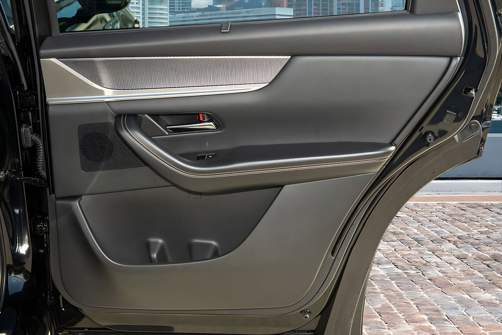 New 2026 MAZDA CX-90 3.3 Turbo w/ Preferred Package AWD/4WD image 16