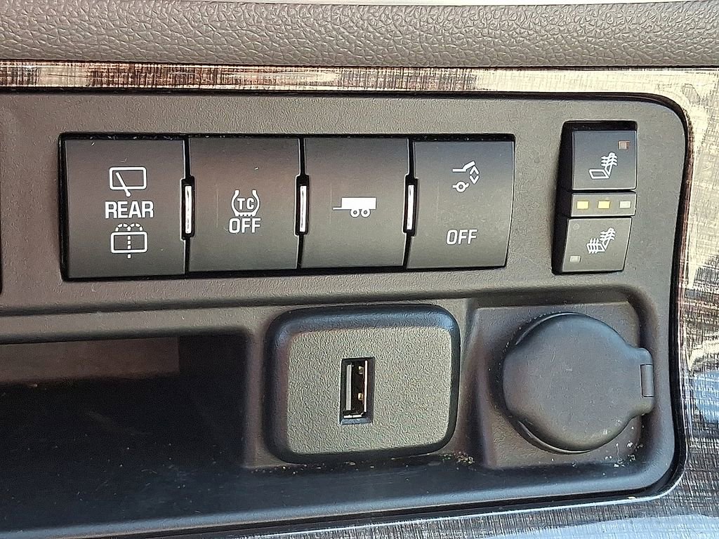 Used 2017 GMC Acadia Limited SLT image 29