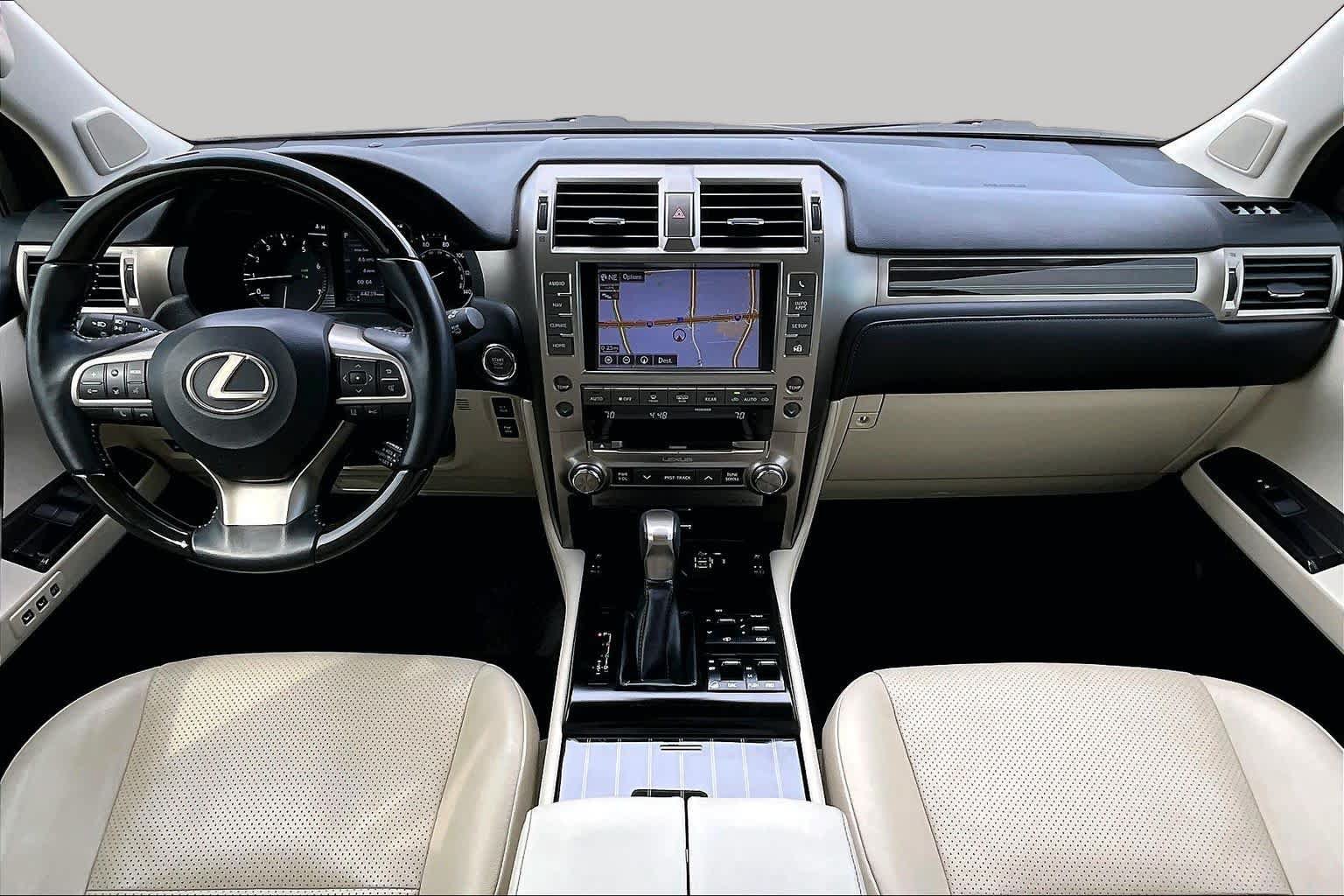 Used 2020 Lexus GX 460 Luxury w/ Accessory Package AWD/4WD image 16