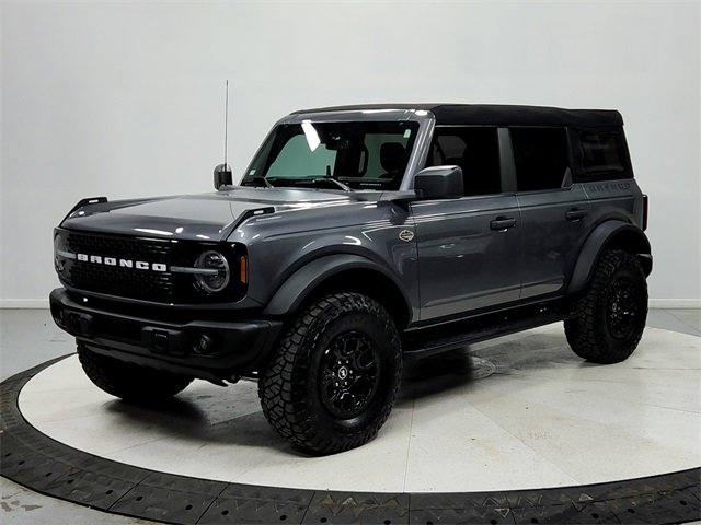 Used 2023 Ford Bronco Wildtrak image 3