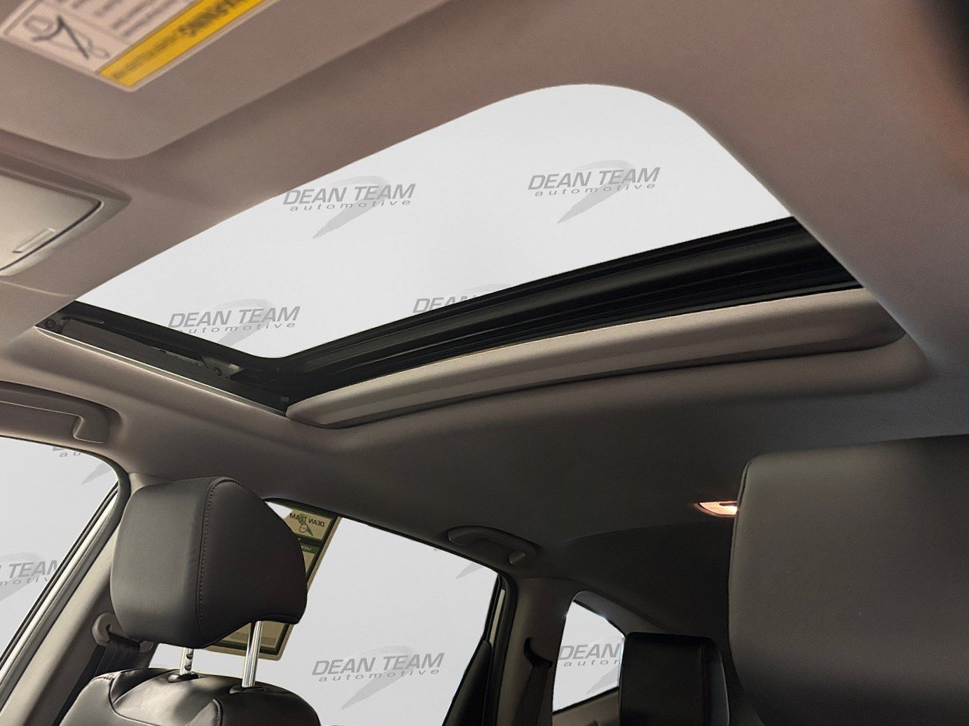 Used 2017 Honda CR-V Touring image 25