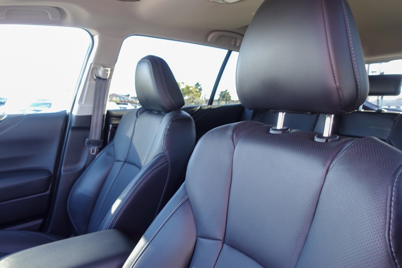 Certified 2025 Subaru Outback Limited image 10