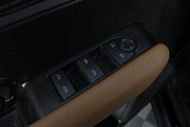 New 2026 GMC Canyon AT4 w/ Off-Road Front Bumper Package image 14