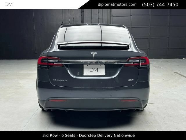 Used 2017 Tesla Model X AWD/4WD image 6