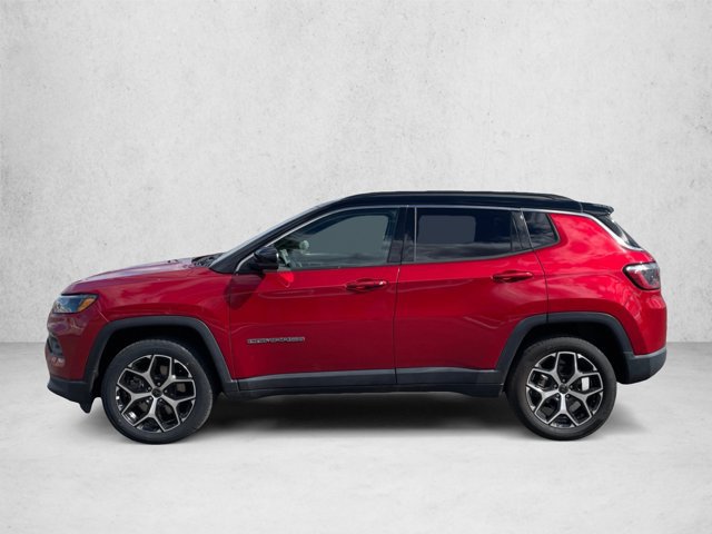 Used 2025 Jeep Compass Limited AWD/4WD image 9