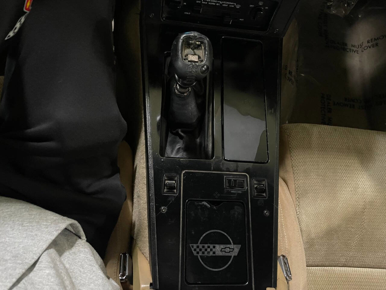 Used 1986 Chevrolet Corvette Coupe image 27