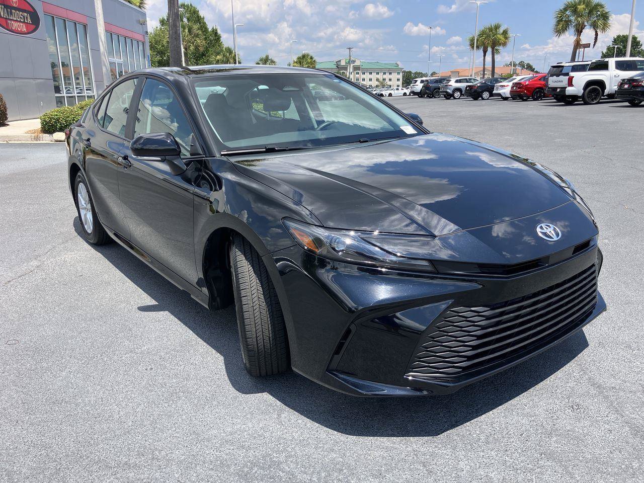Used 2026 Toyota Camry LE w/ Convenience Package FWD image 7