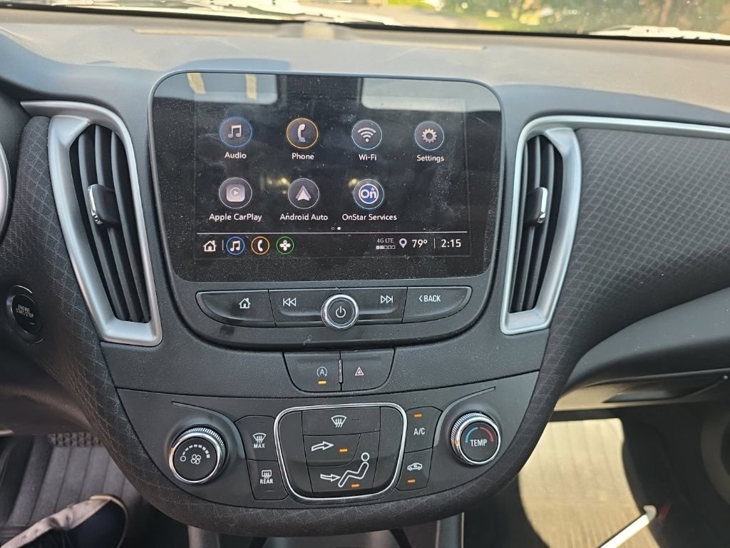 Used 2022 Chevrolet Malibu LS FWD image 17