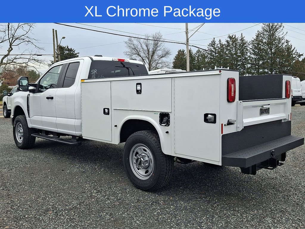 New 2025 Ford F350 XL w/ XL Chrome Package AWD/4WD image 4