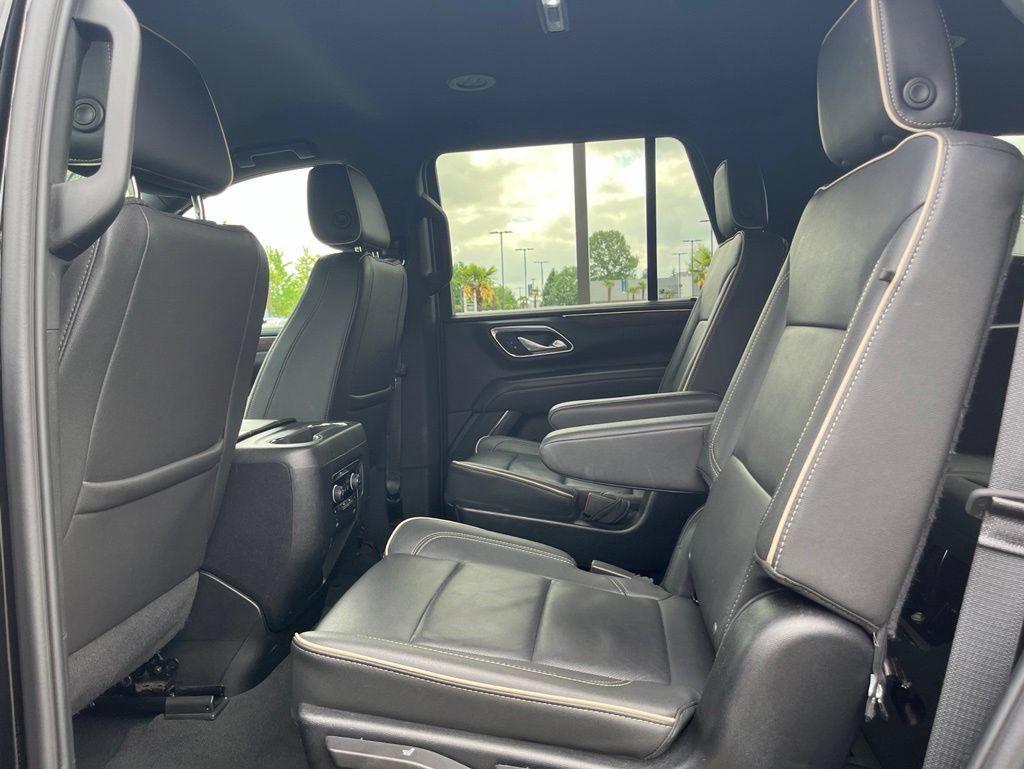 Used 2024 Chevrolet Tahoe Premier AWD/4WD image 5