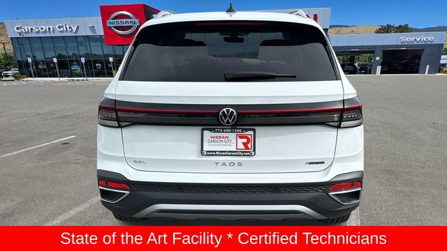 Used 2025 Volkswagen Taos SEL image 4