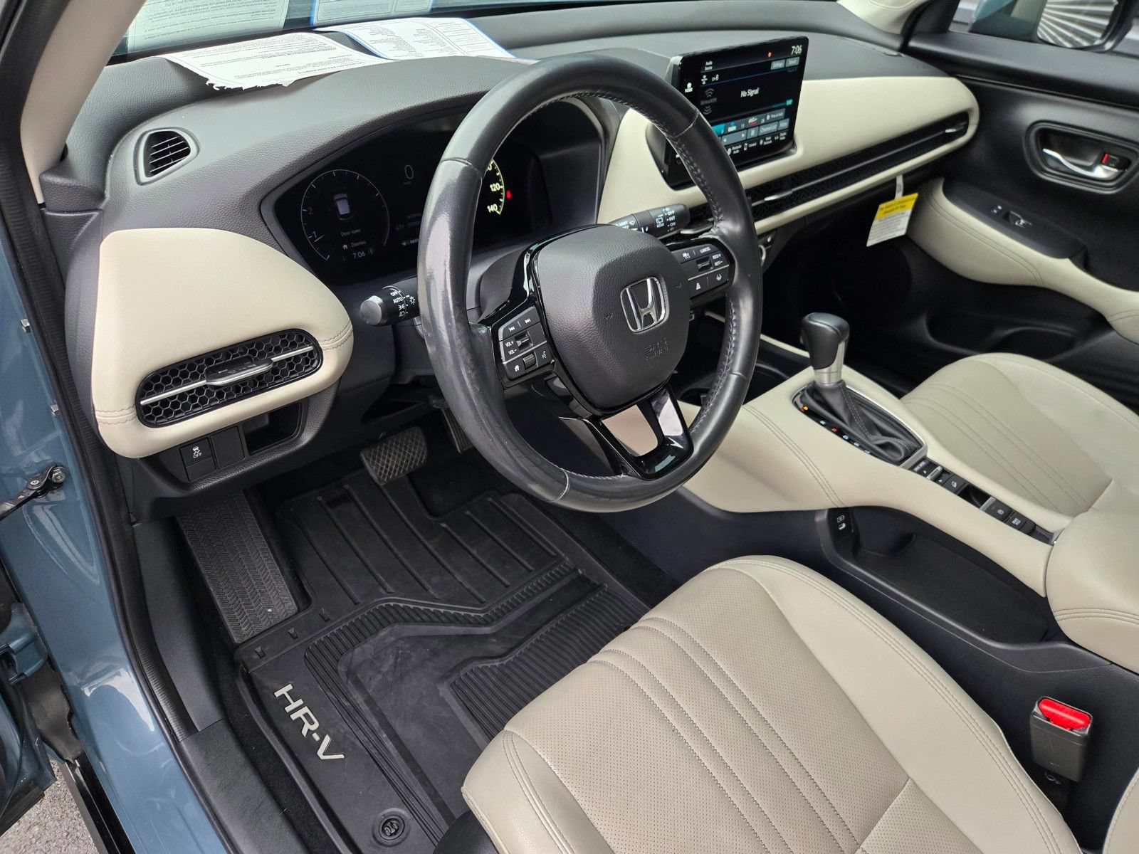 Used 2024 Honda HR-V EX-L image 18