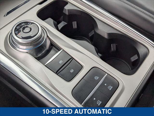 Certified 2022 Ford Explorer XLT w/ Equipment Group 202A image 19