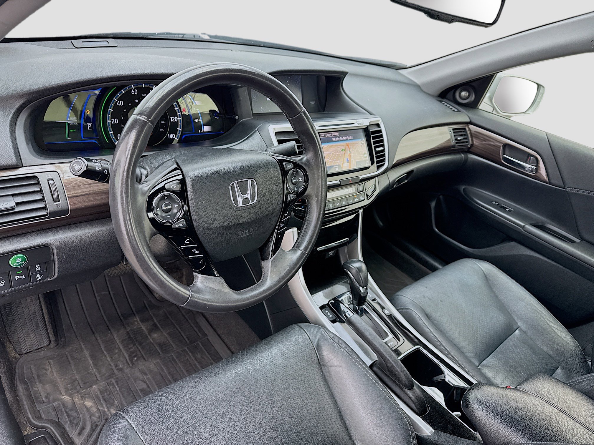 Used 2017 Honda Accord Touring image 7