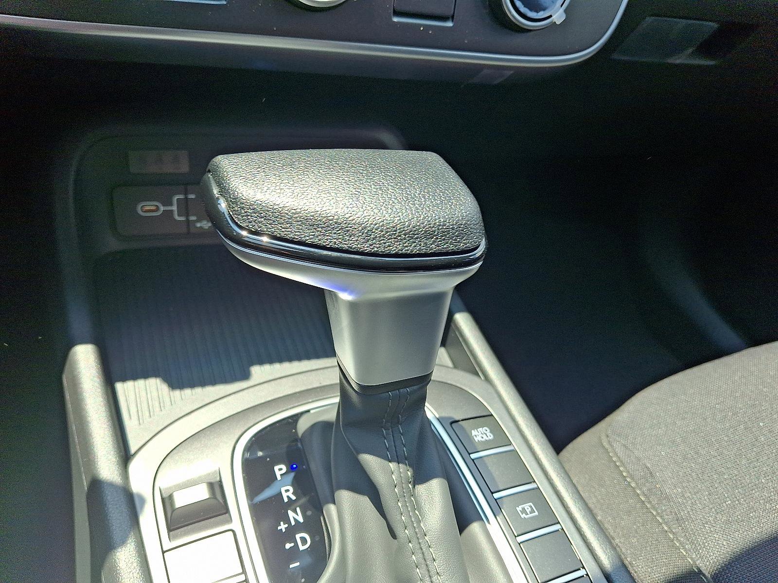 New 2026 Hyundai Kona SE image 10