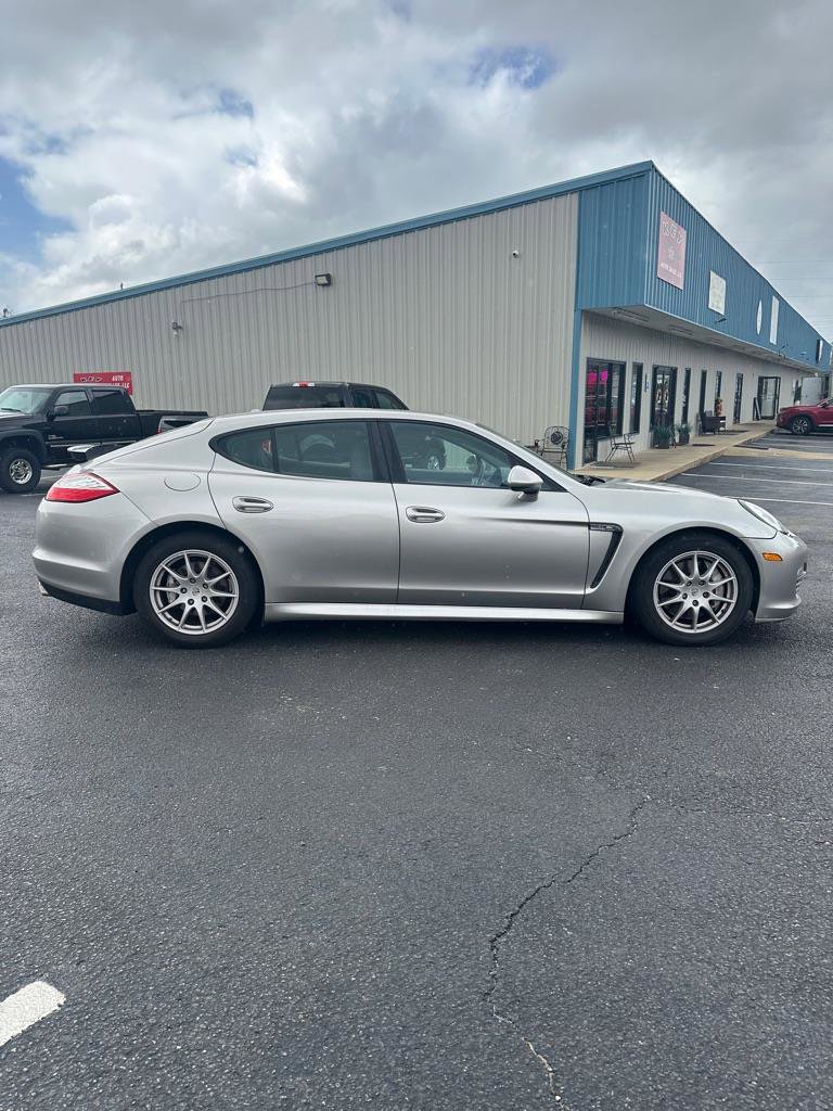 Used 2011 Porsche Panamera 4 image 5