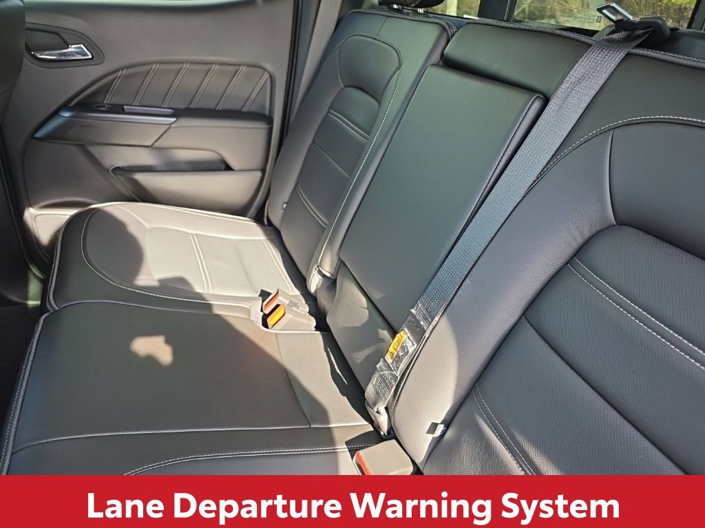 Used 2022 GMC Canyon Denali image 12