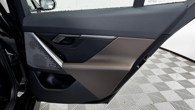 New 2026 BMW i5 eDrive40 w/ M Sport Package image 17