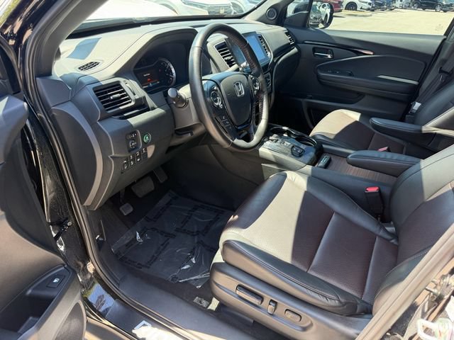 Certified 2023 Honda Ridgeline Black Edition image 11