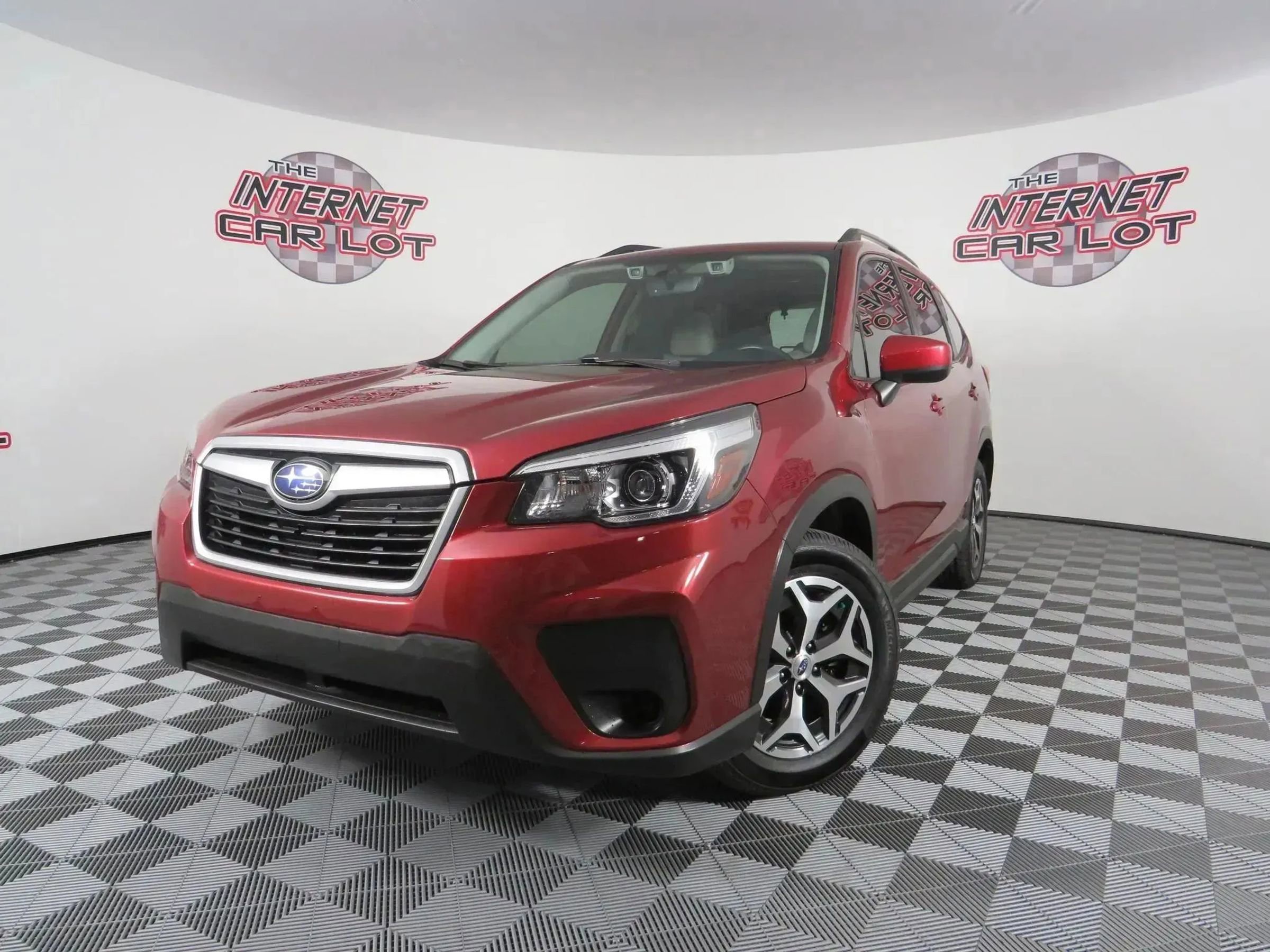 Used 2020 Subaru Forester Premium image 1
