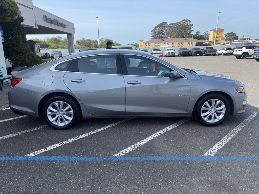Used 2023 Chevrolet Malibu LT FWD image 20