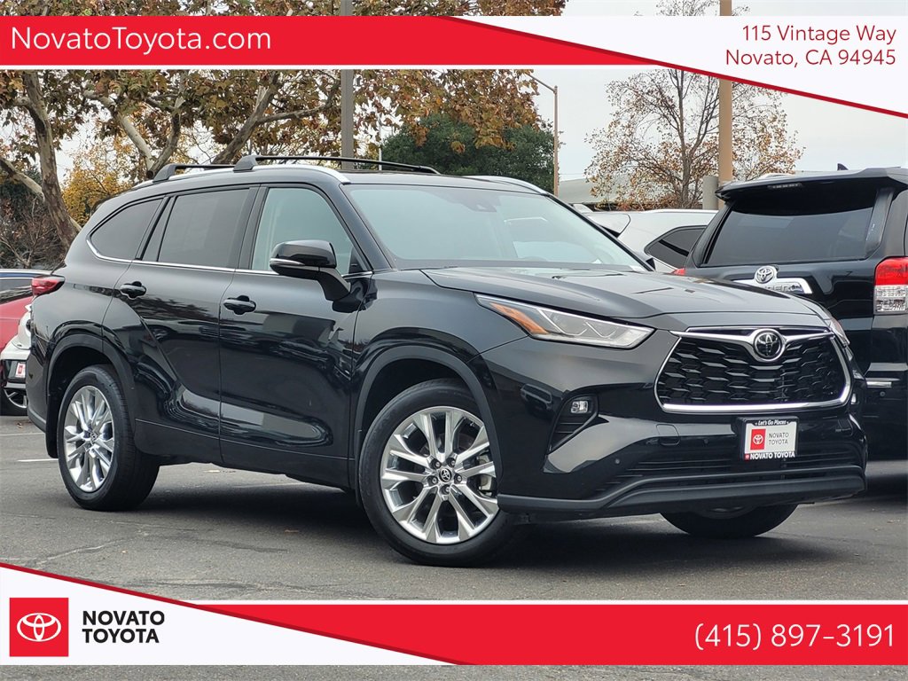Used 2023 Toyota Highlander Limited