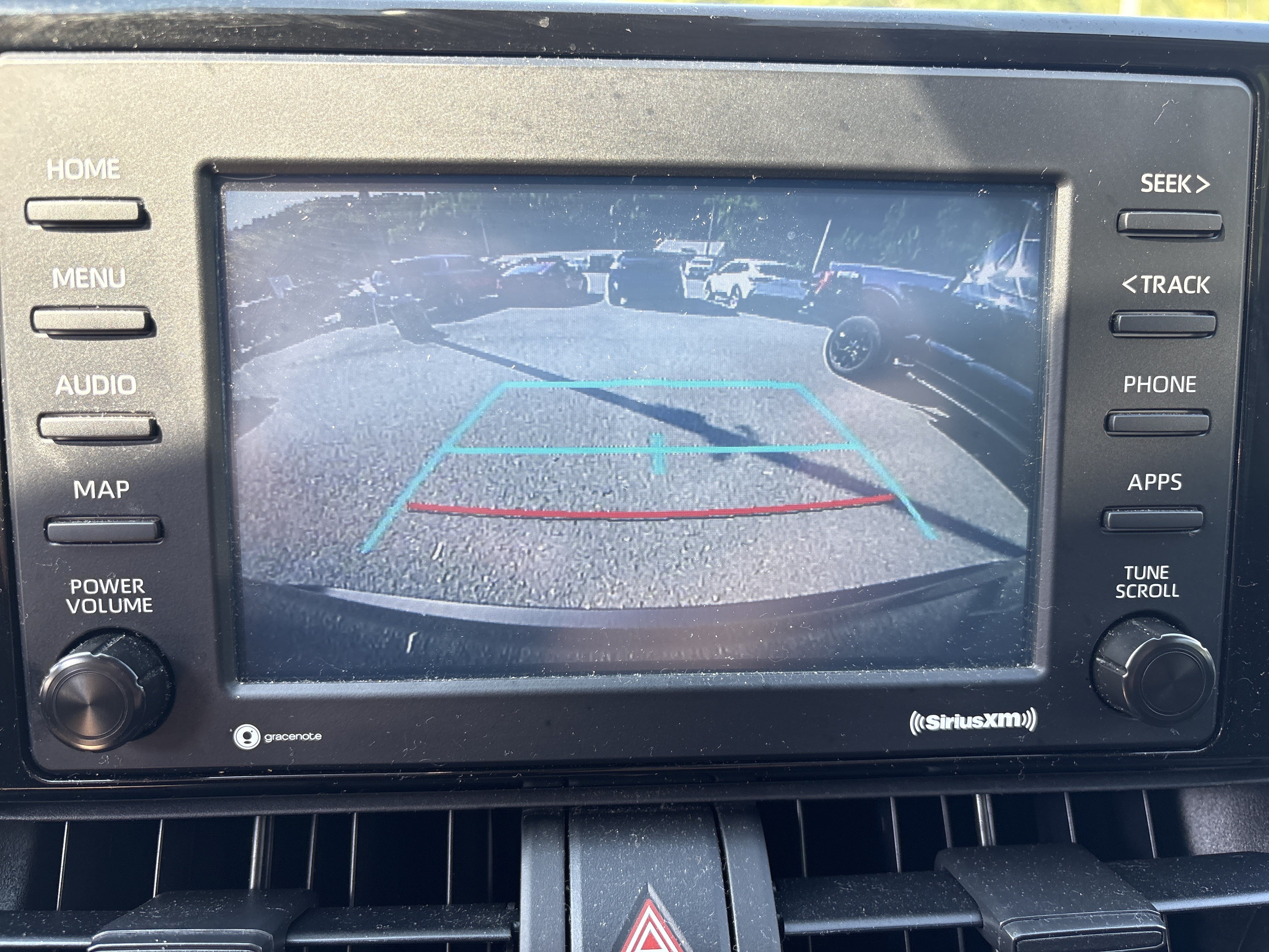 Used 2021 Toyota RAV4 XLE AWD/4WD image 19