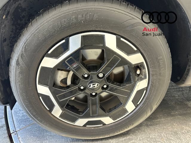 Used 2025 Hyundai Santa Fe SE image 5