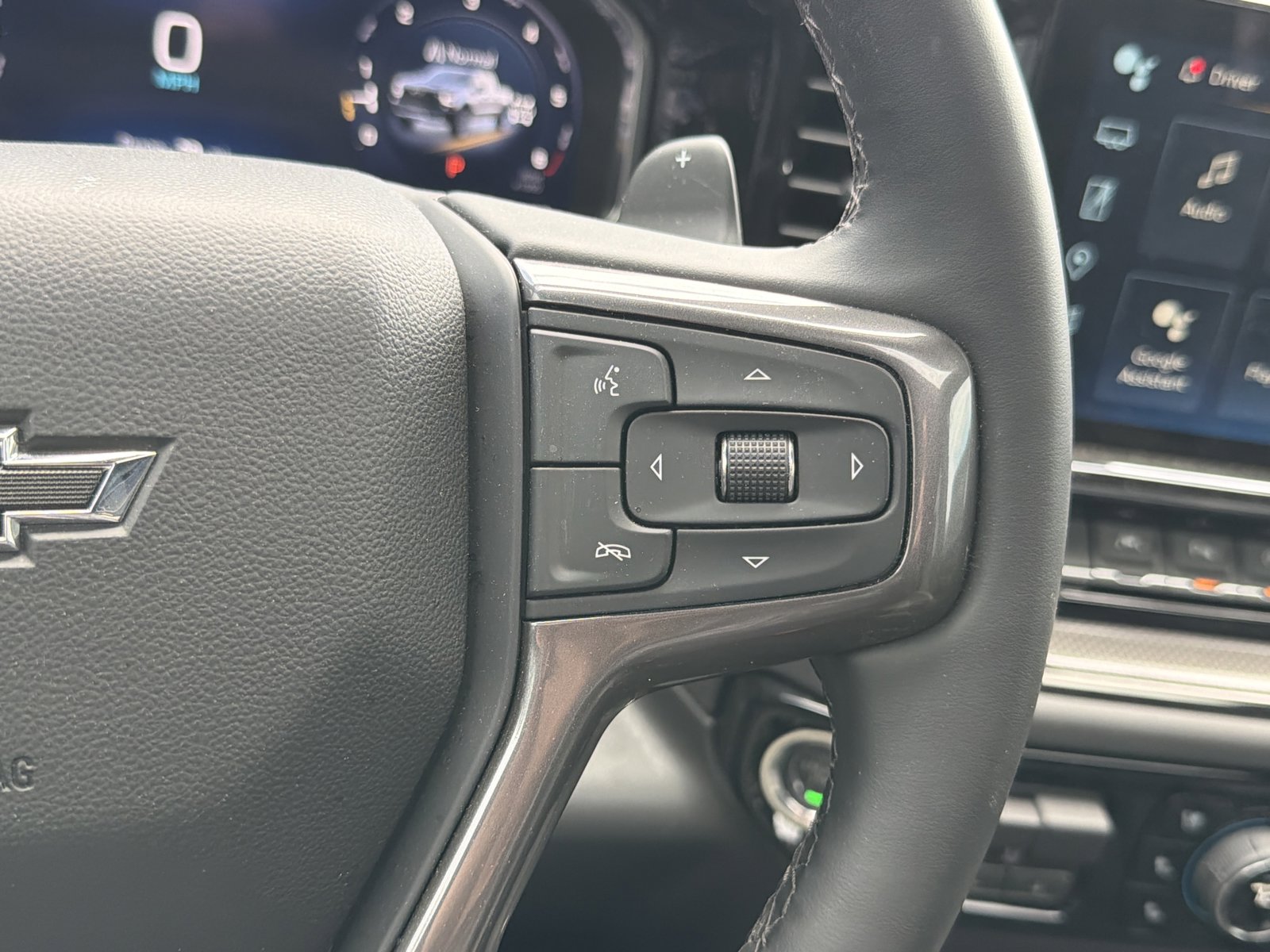 Used 2026 Chevrolet Silverado 1500 ZR2 w/ Dark Appearance Package AWD/4WD image 18