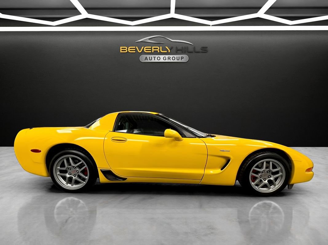 Used 2003 Chevrolet Corvette Z06 w/ Memory Package, 3 Drivers image 2