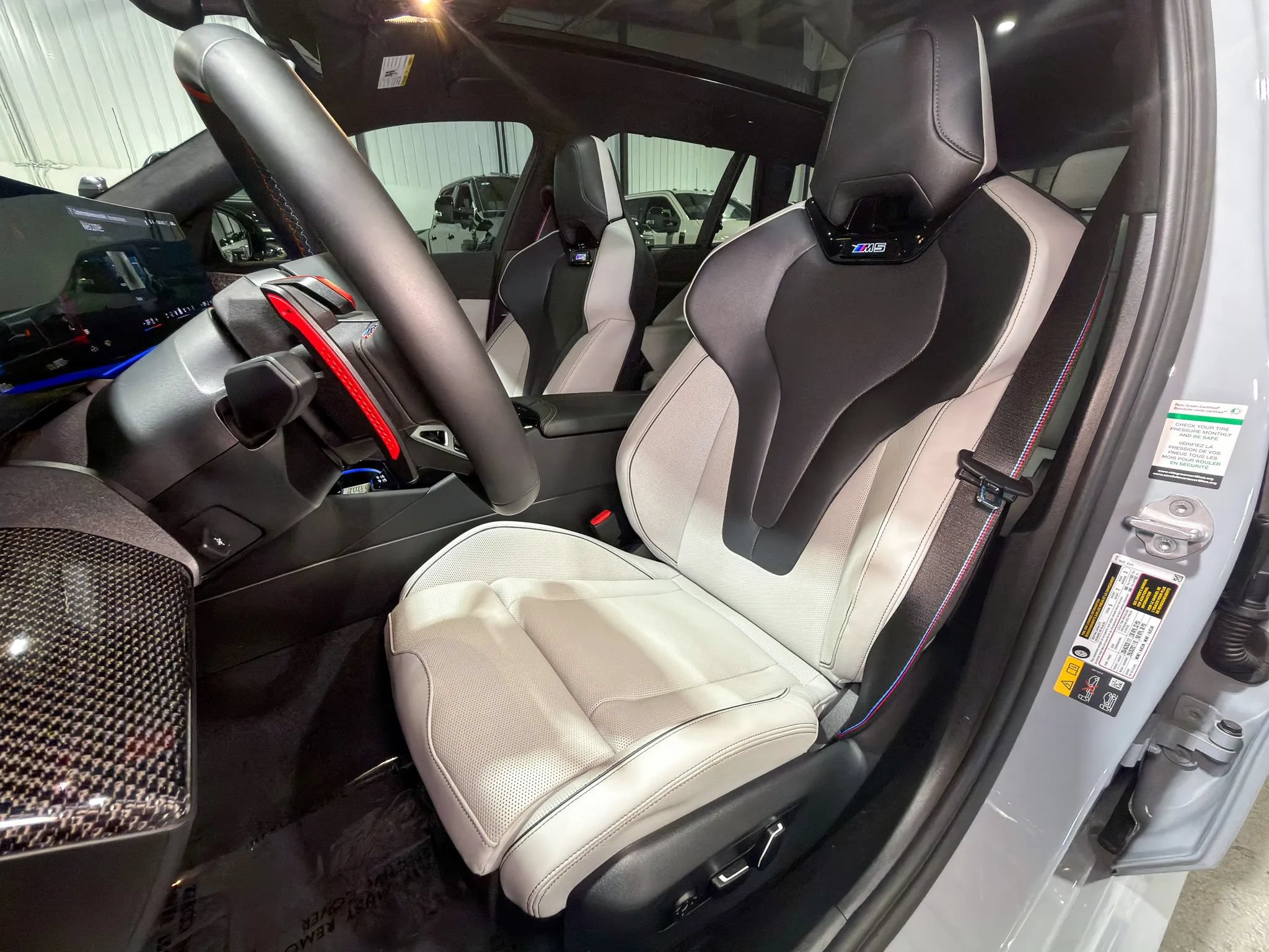 Used 2026 BMW M5 Touring AWD/4WD image 24