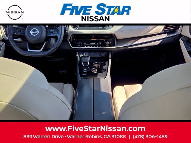 Used 2021 Nissan Rogue SV w/ Premium Package FWD image 8