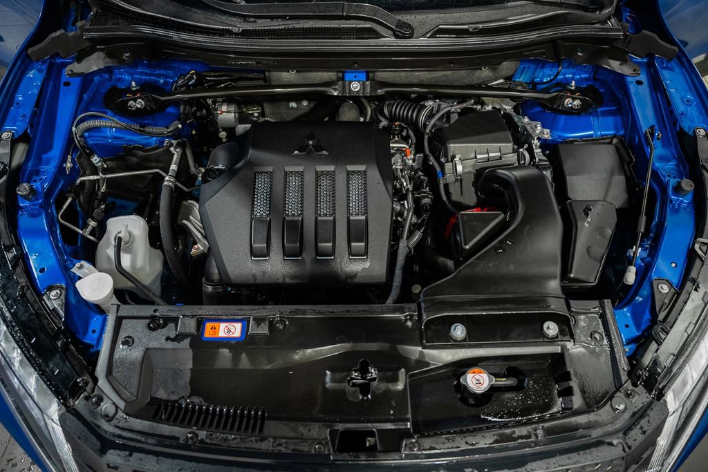 Used 2025 Mitsubishi Eclipse Cross SE image 23