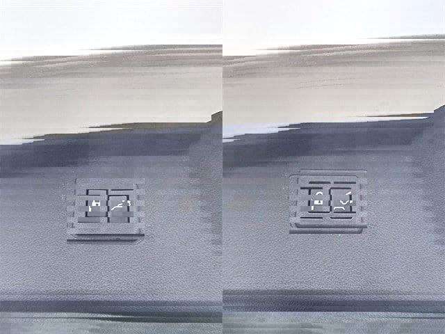 Certified 2025 Subaru Outback Premium image 16