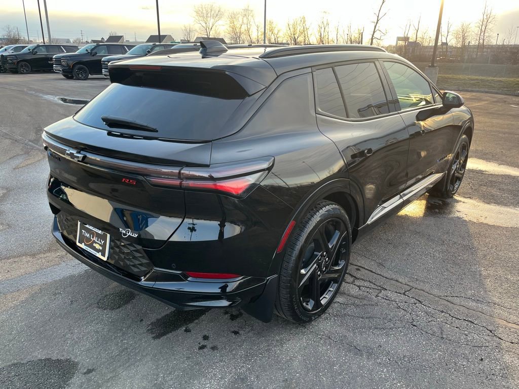 New 2025 Chevrolet Equinox EV RS image 7