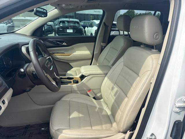 Used 2017 GMC Acadia Denali w/ Technology Package AWD/4WD image 13