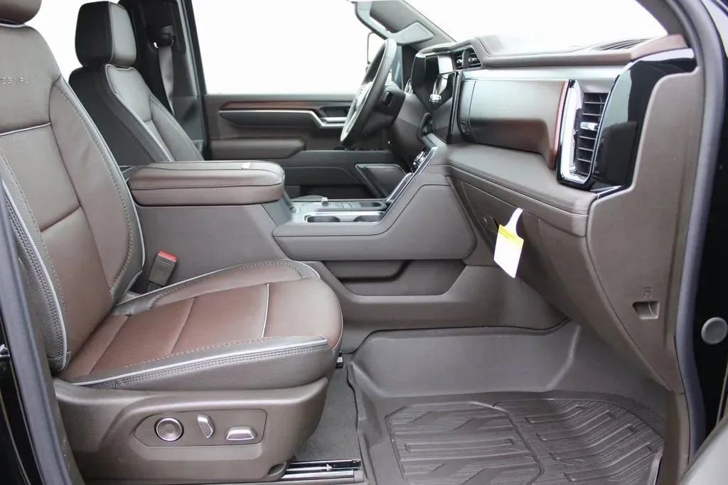 New 2026 GMC Sierra 3500 Denali image 19