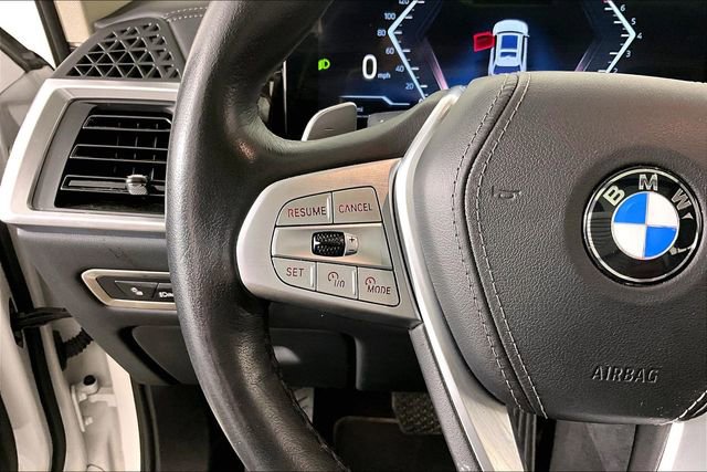 Used 2025 BMW X7 xDrive40i image 11