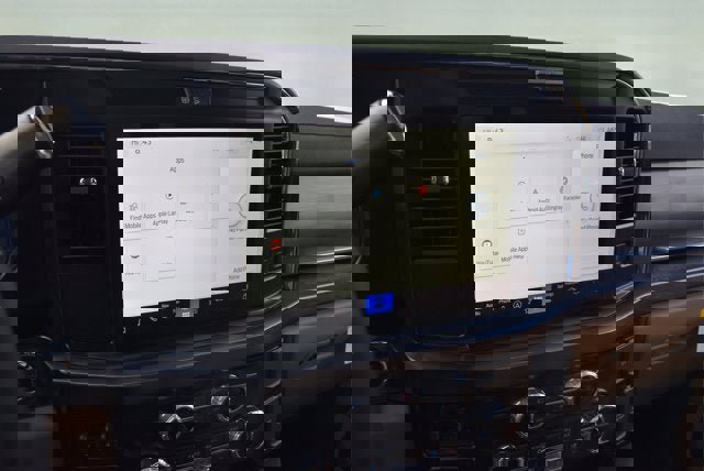 New 2026 Ford F250 Lariat w/ Chrome Package image 13